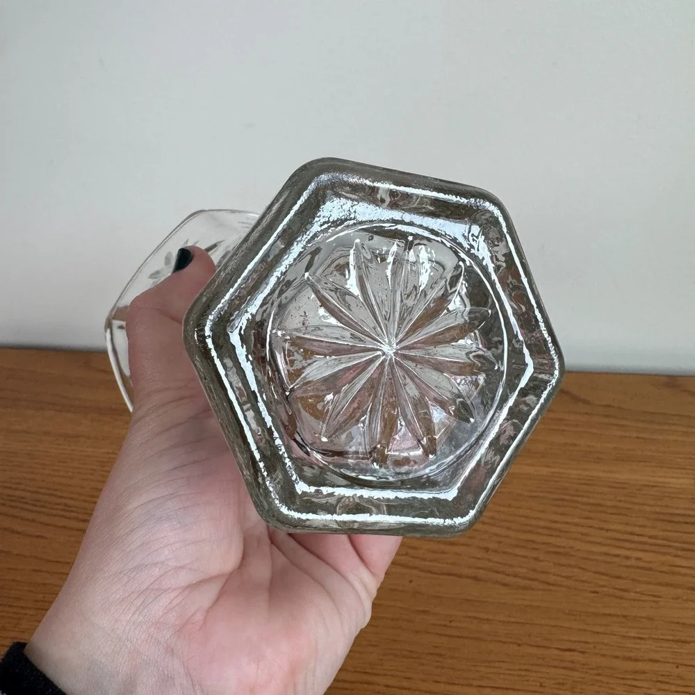 Anchor Hocking Glass Starburst Etched Vase Decorative Table Centerpiece Decor‎